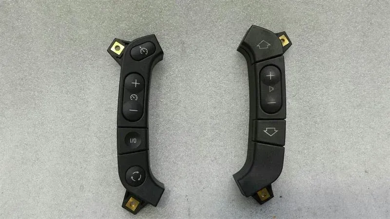 BMW 5 Series E39 Steering Wheel Switch 8380274 Steering Wheel Switch MFL