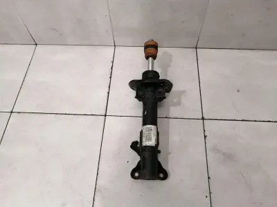 Mercedes C W204 Right Front Shock Absorber A2043202666 Shock Absorber Front Re