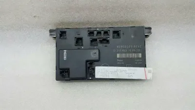 Mercedes E Class W211 Right Door Module A2118201685 Door Control Unit Right