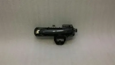 Mercedes C Class W204 priekšējais kreisais durvju rokturis A2047600734 durvju rokturis RHD priekšējais kreisais