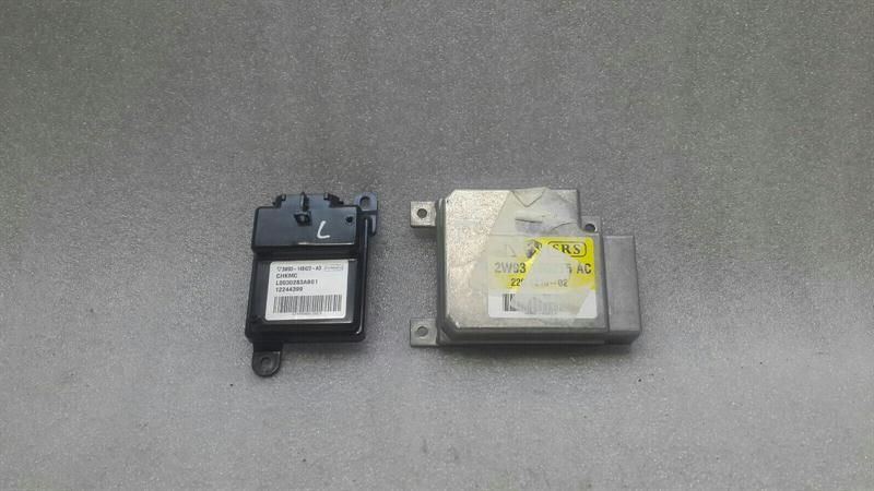 JAGUAR XJ X350 Safety Modules ECU Set 2W93-19G275-AC Air Control Unit SRS Set