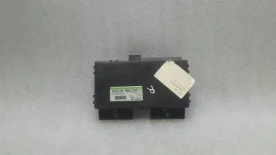 Jaguar XJ X350 Driver Seat Module 2W9F-13C789-AH Driver Seat ECU