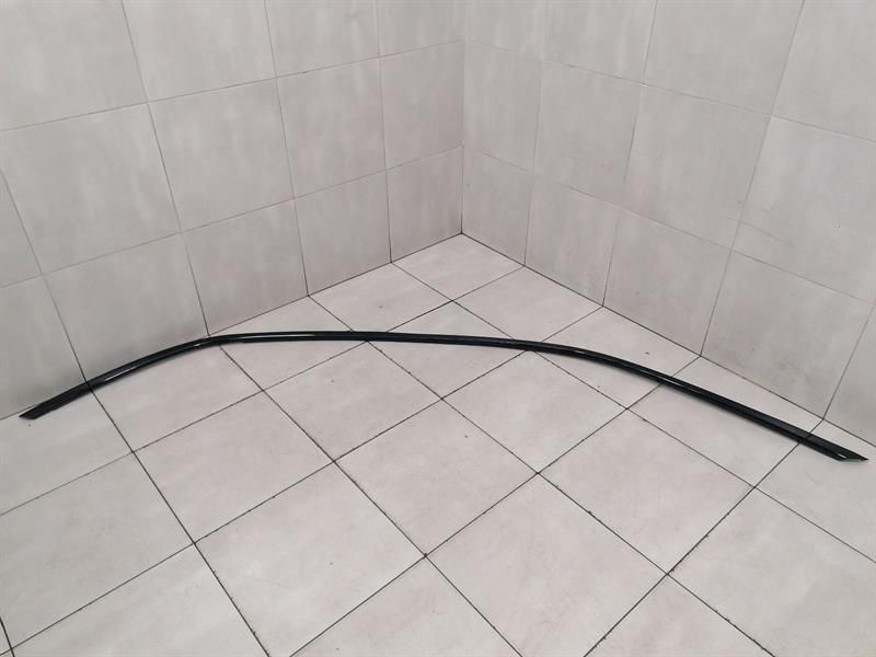 ROLLS ROYCE GHOST SERIES II 2 Body Moulding 51137225318 Bar RIGHT