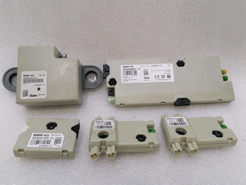 ROLLS ROYCE GHOST SERIES II 2 Aerial / Antenna 213675 Antenna SET