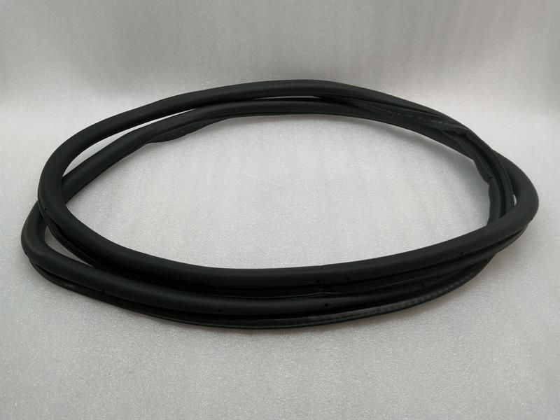 ROLLS ROYCE GHOST II 2 Door Seal 51727200301 Door Seals FRONT R=L FRONT