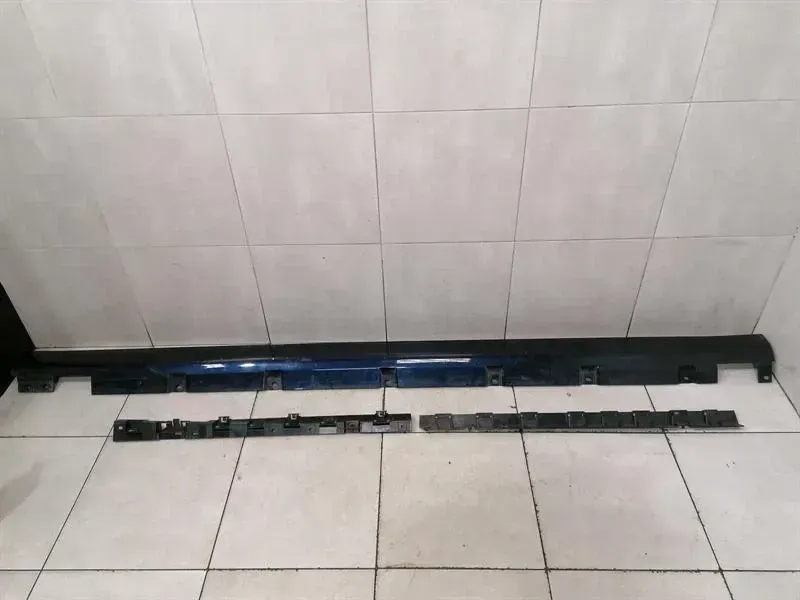 Rolls Royce Ghost Series II 2 Side Skirt 51777199106 RIGHT Side Skirts