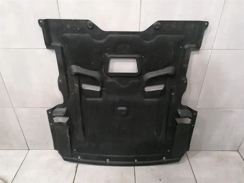 ROLLS ROYCE WRAITH RR5 COUPE UNDERTRAY 51757408140 FRONT UNDERBODY TRIM