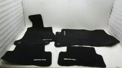 Mercedes C-Klasse W205 RHD Bodenteppiche Set A2056803148 Rechtslenker
