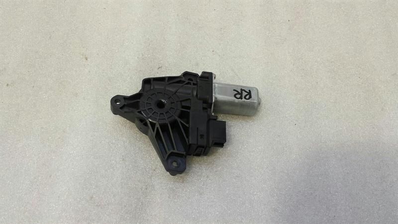 Mercedes C Class W205 Door Window Motor A2059060401 Window Regulator Motor Rear RE
