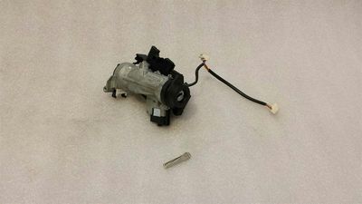 Volkswagen Golf GTD 5G Steering Lock 5Q0905865 Steering Column Lock Key