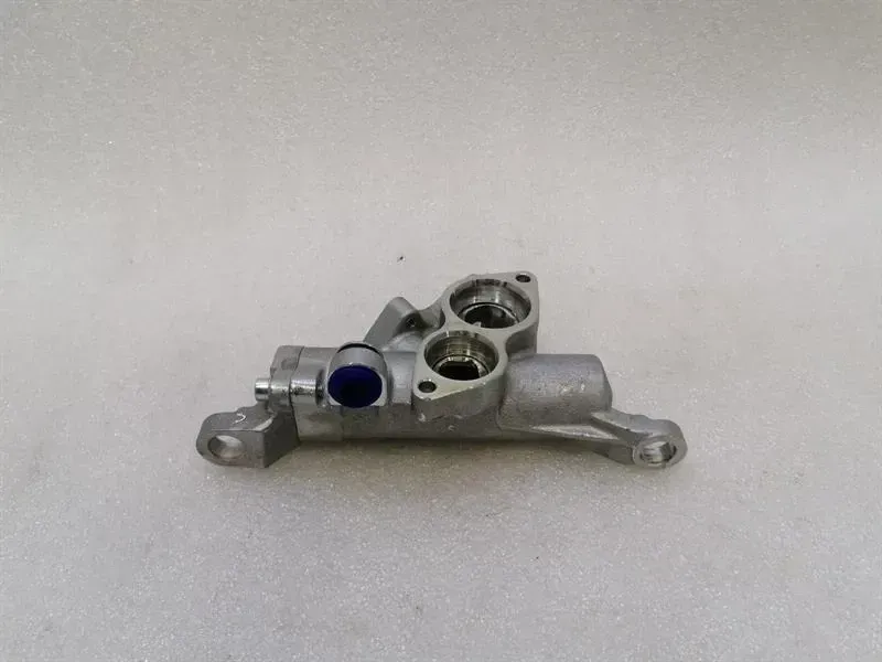 Ferrari Purosangue F175 Thermostat Housing 316675 OIL THERMOSTAT HOUSING