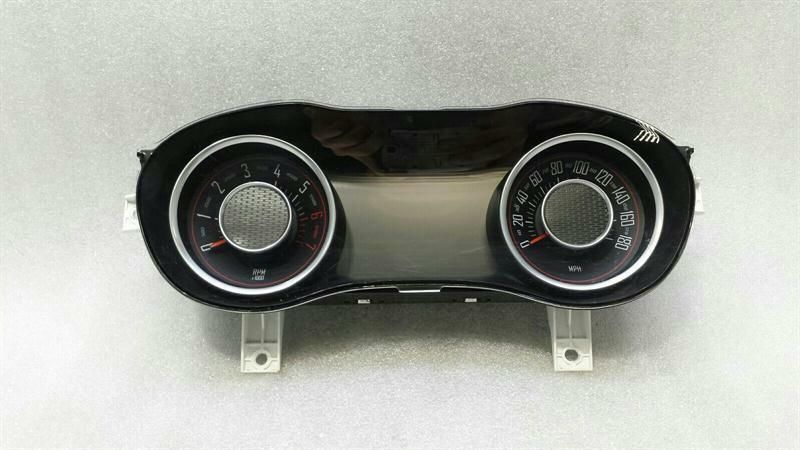 DODGE CHALLENGER SRT Speedometer 68239900AF Instrument Cluster 15-19 SRT8 6.4 AT