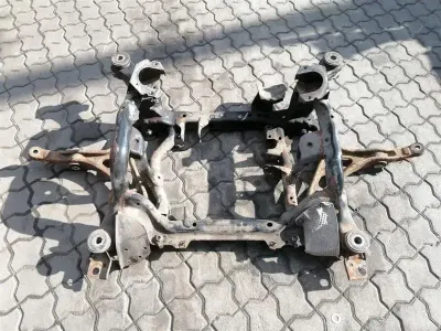 JEEP GRAND CHEROKEE WK2 MK4 SRT8 Beam Subframe Front 68321900AA Front Axle Beam