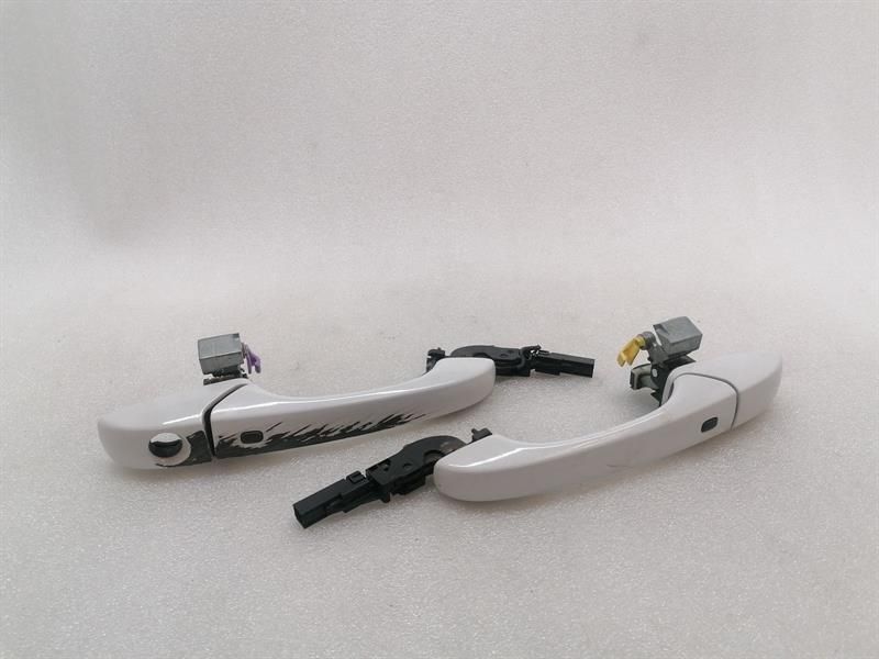 JEEP GRAND CHEROKEE WW2 Front Door Handle 1TB85GW7AD Door Handle Front