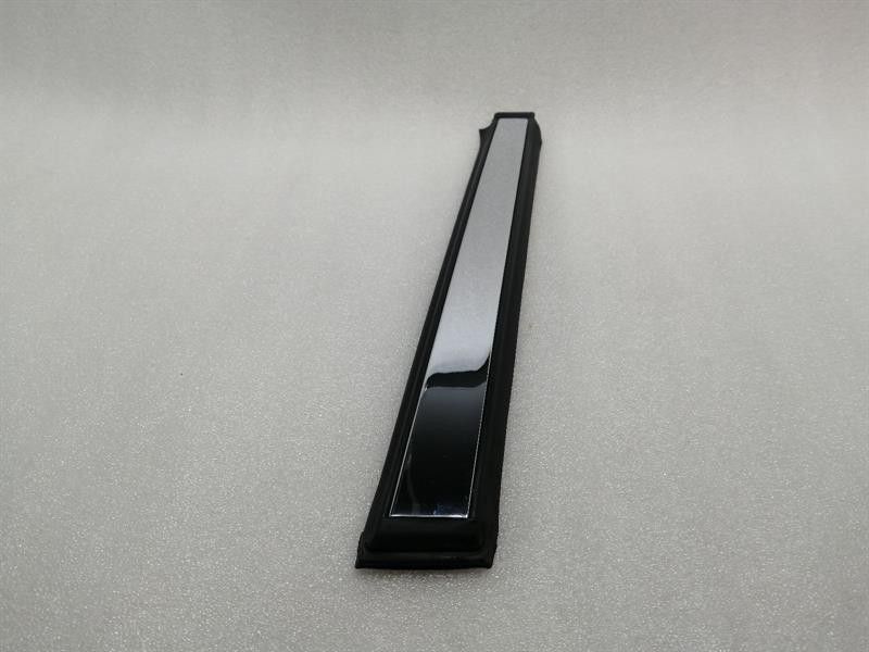 Rolls Royce Phantom MK7 VII 7 Body Moulding 51717141765 Bar