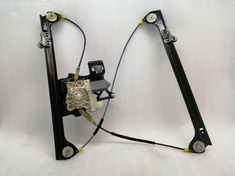 ROLLS ROYCE PHANTOM MK7 FRH Door Winder 51337194800 Front Right Window