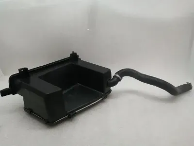 FERRARI FF F151 84027100 RHD AC UNIT AIR INTAKE TRAY, FIXED PART