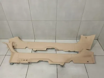 FERRARI FF F151 839669 RHD SET 839670 SĀNU APDARES KOMPLEKTS