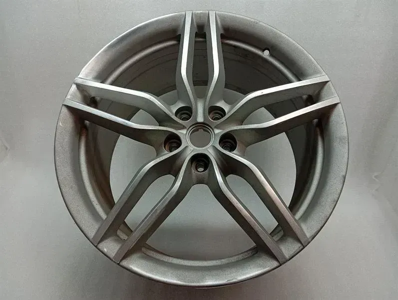 Ferrari FF F151 Alloy Wheel 275586 R20 10.5J ET53.4 Alloy Wheel