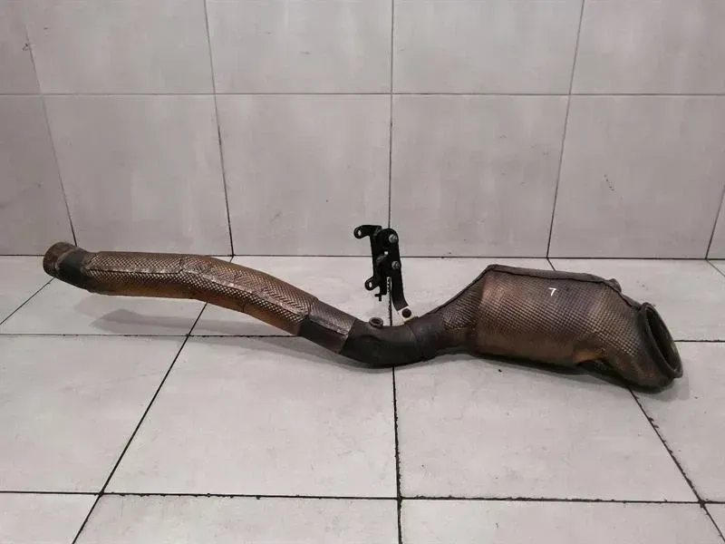 Ferrari F12 Berlinetta F152 Left Catalytic Converter 275463 Catalytic Converter Left