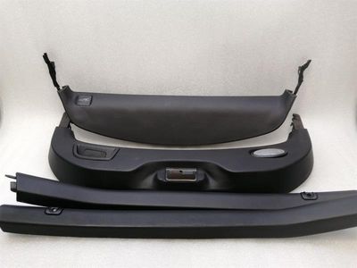 Ferrari F12 BERLINETTA F152 Bagāžas nodalījuma durvju apdare, āda 834206 LEATHER apdares komplekts