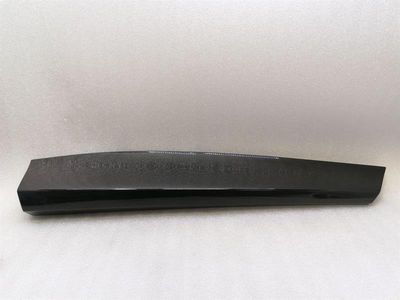 Ferrari Purosangue F175 Body Moulding 901736 Leist RH FRONT CARBON DOOR MOULDING