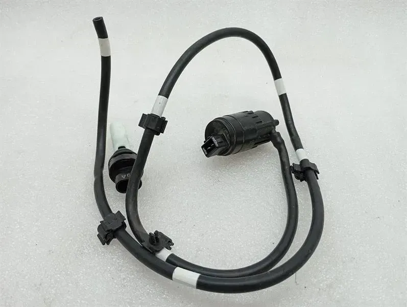 Ferrari Purosangue F175 washer fluid pump 81632900 washer water pump