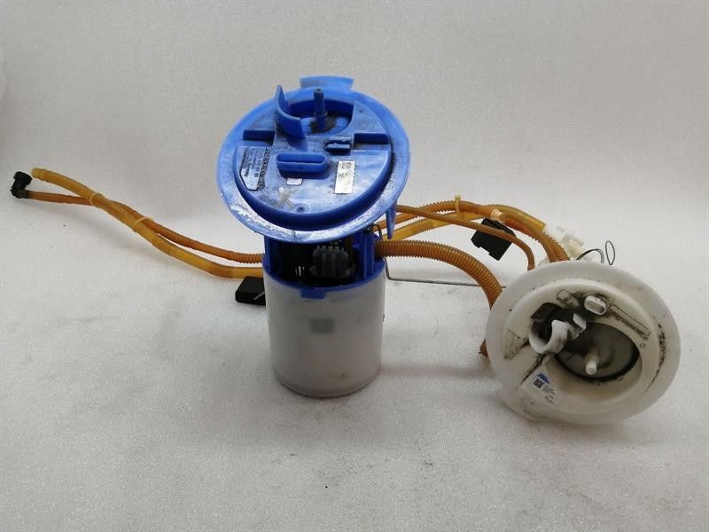 Mercedes E63 AMG W212 Fuel Pump Electric A2184700494 Fuel Pump M156 AMG