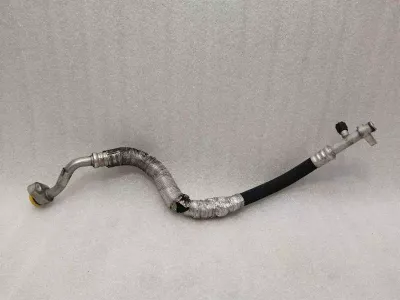 Mercedes C Klass W204 C63 AMG A/C Pipe A2048309615 Luftkonditionering Linje Luftkonditionering