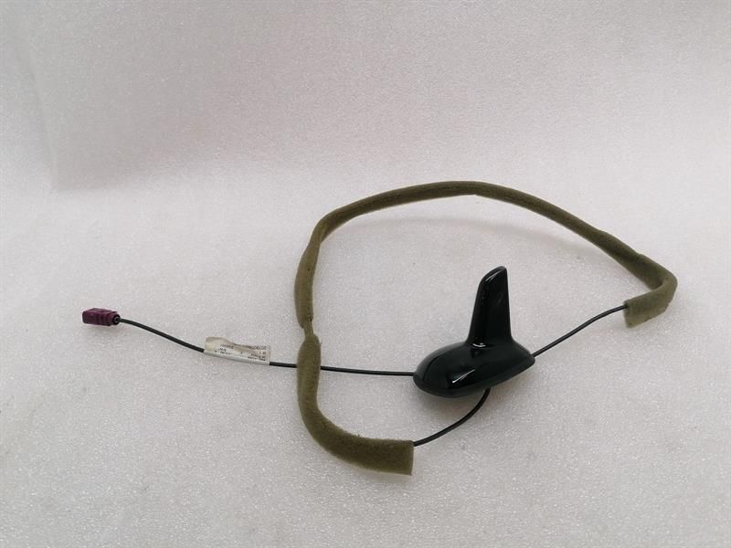 Mercedes C Class W204 Aerial / Antenna A2079058802 Antenna GPS