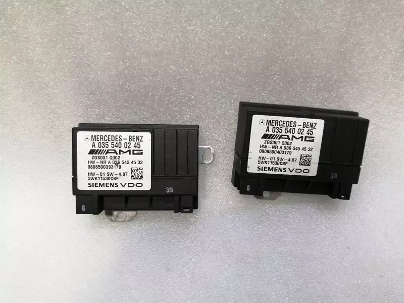 Mercedes C Class W204 Fuel Pump Module Set of 2 A0355400245 Fuel Pump