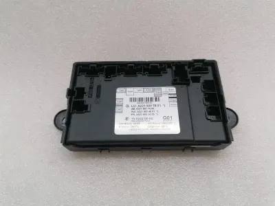 Moduł tylnych drzwi Mercedes S-Class W221 A2219007801 Jednostka sterująca tylnymi drzwiami