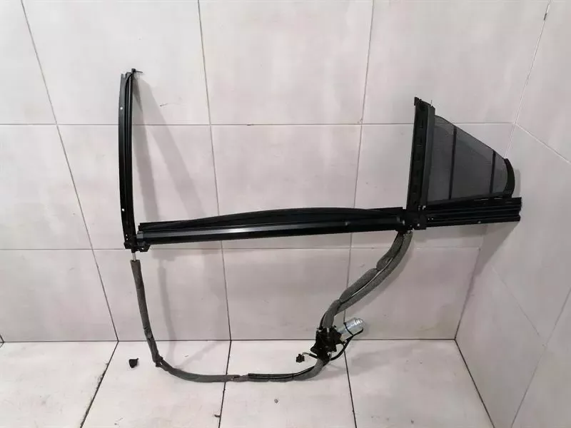 Mercedes S-class W221 left sunblind roller blind A2218100520 sun protection roller rear L