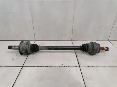 Mercedes S63 AMG W221 Drivaxel Bak Höger A2213503610 Bak Höger Axel