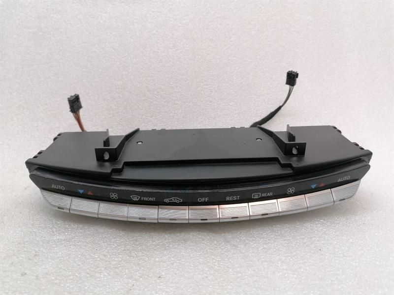 Mercedes S-Class W221 Auto Climate Control A2218704958 Climate Control Panel A/C