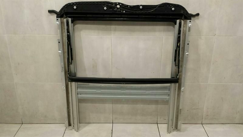 Mercedes C Class W204 Sunroof Frame A2047800029 Sliding Sunroof Frame