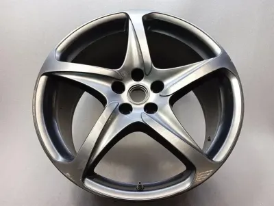 Jante en alliage Ferrari FF F151 260698 10,5JX20 et 53,4