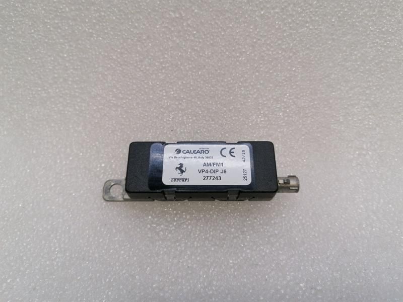 Ferrari GTC4 Lusso F151M Aerial / Antenna 277243 Antenna
