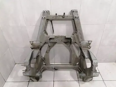 Ferrari GTC4 Lusso F151M Subframe Rear 321996 Axle Frame Rear Axle