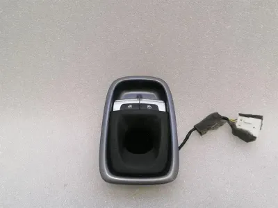 Ferrari GTC4 Lusso F151M превключвател 88495600 превключвател на прозореца