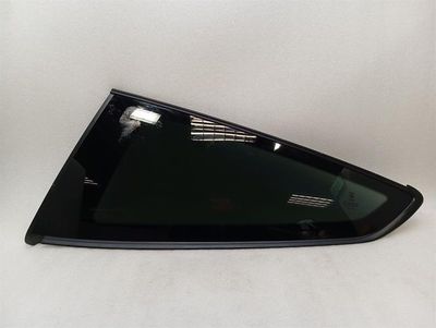 Ferrari FF F151 Left Rear Quarter Glass 84342500 Door Window 1⁄4 Rear Left