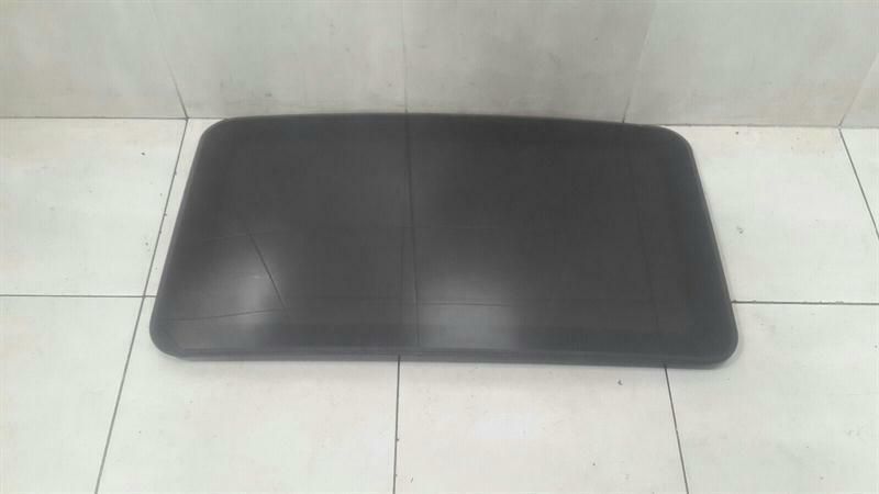 Mercedes CL W216 Sunroof Glass A2167800021 Sliding Sunroof Glass.
