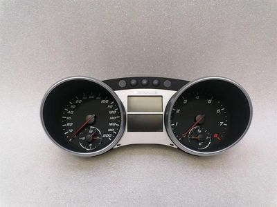 Mercedes ML W164 Instrument Cluster A1645401148 Speedometer ML63 AMG MPH