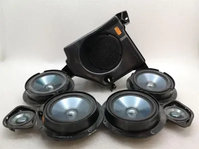 Mercedes ML W164 L7 LOGIC7 Speaker Set A1648203302 Speaker Set L7