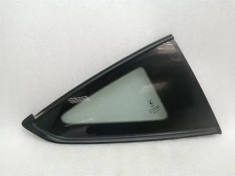 Ferrari F12 Berlinetta RRH Quarter Glass 84265000 Door Window 1⁄4 Rear Right