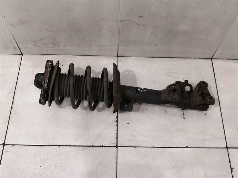 Mercedes C63 AMG M156 W204 Shock Absorber Front A2043205530 Front Shock Absorber