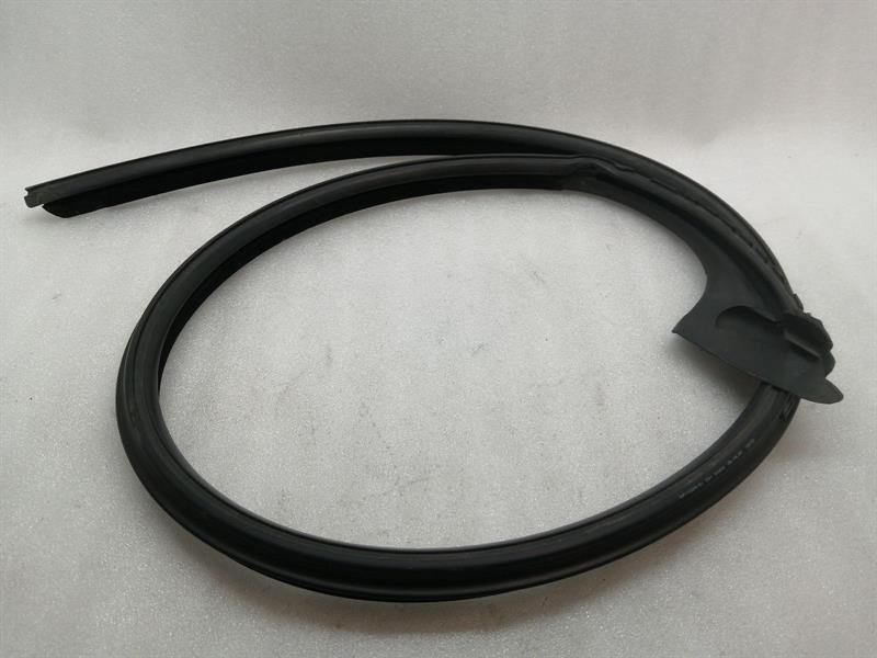 Mercedes CL W216 right door seal A2167200278 door seals right