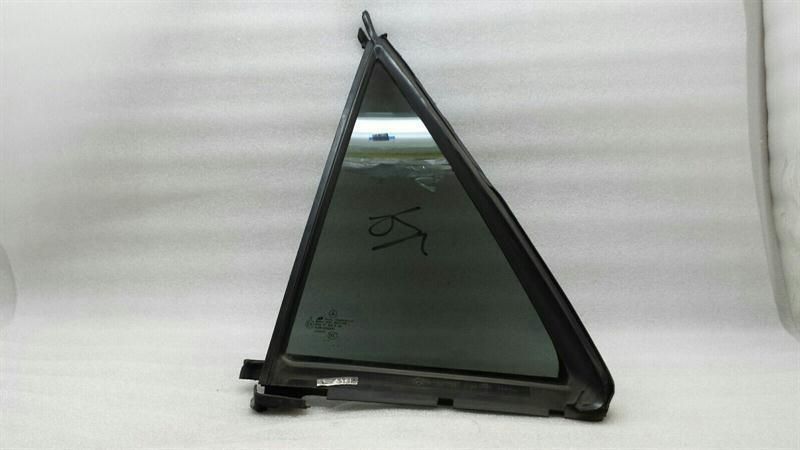 Mercedes ML W164 Rear 1/4 Glass A1647302555 Door Window 1⁄4 Rear LI Dark Tinted