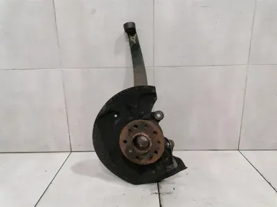 Mercedes ML W164 Left Front Hub A1643300920 Wheel Bearing Housing Front Left