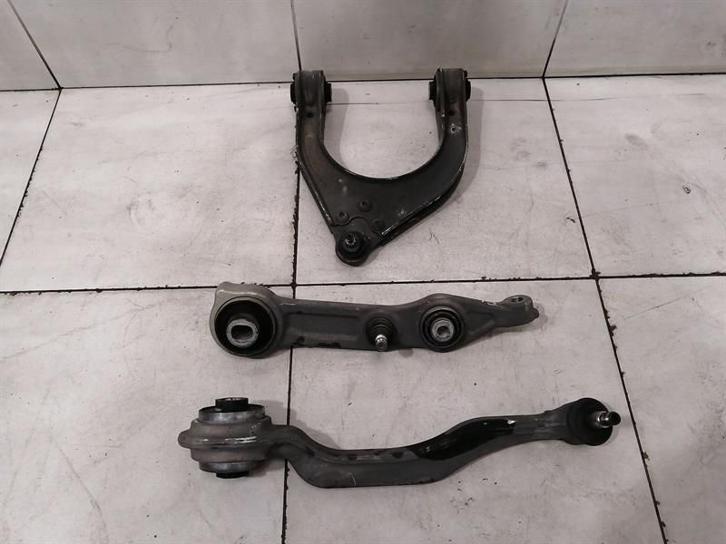 Mercedes CLS W219 left front wishbone A2193300107 front left handlebar